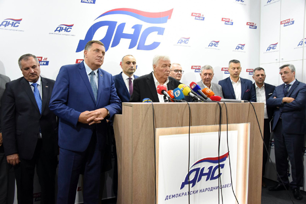 Додик: Коалиција са ДНС није пред пуцањем